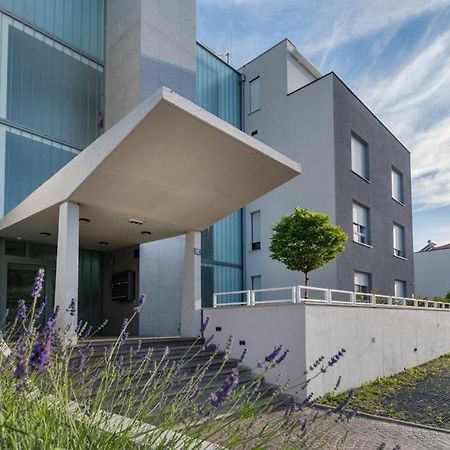 Zigo modern studio apartment near beach Split Exterior foto