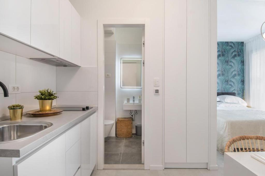 Zigo modern studio apartment near beach Split Exterior foto
