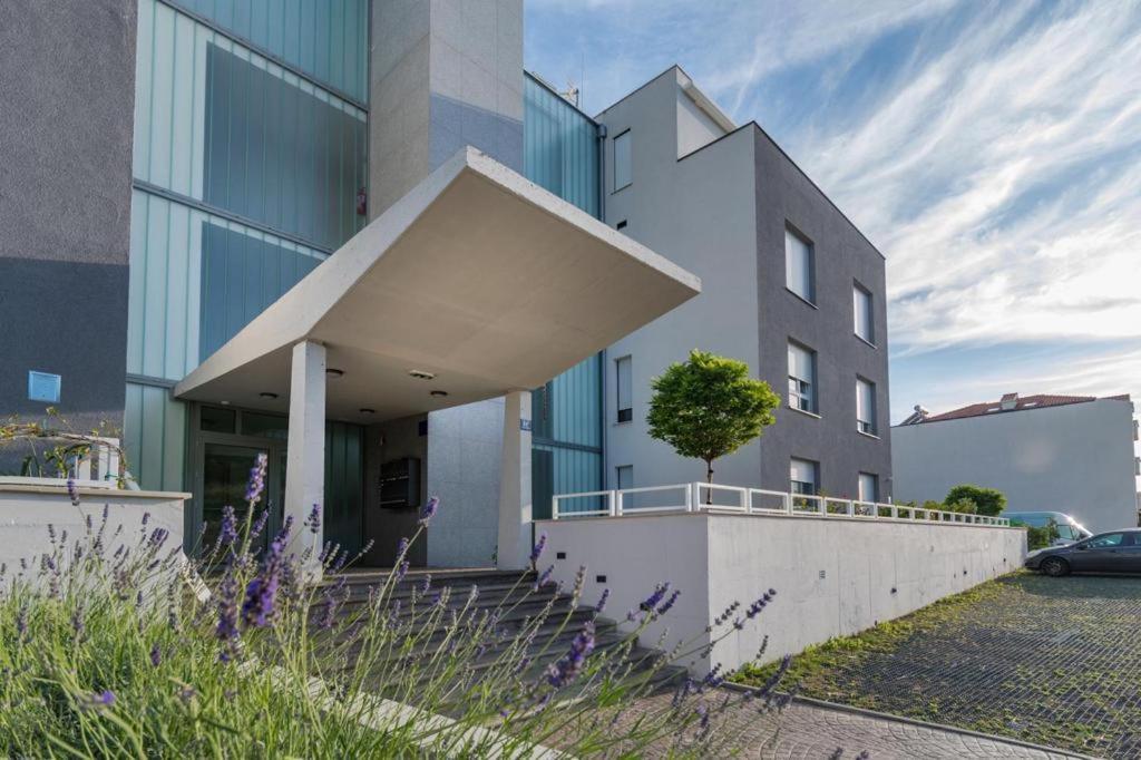Zigo modern studio apartment near beach Split Exterior foto