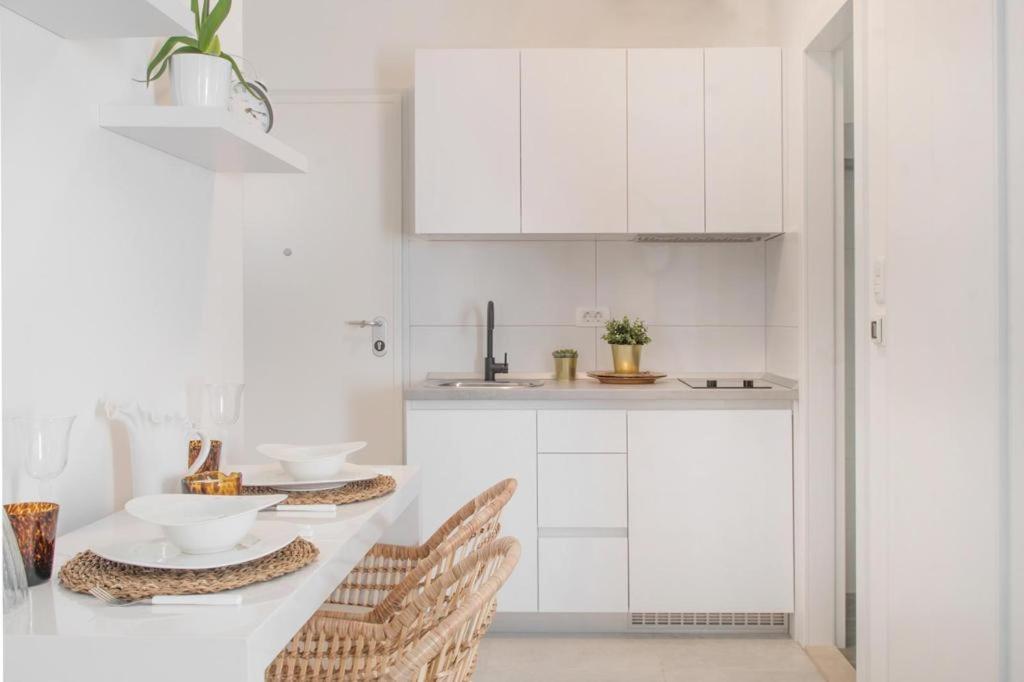 Zigo modern studio apartment near beach Split Exterior foto